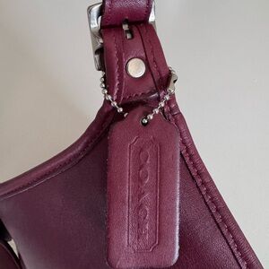 Vintage Coach red Leather Shoulder Bag hippie flap?